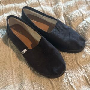 TOMS Classic Black Canvas Slip-Ons